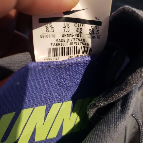 Nike Odyssey React 2 Flyknit Gray Men Size 8.5 Running Shoes Sneakers AH1015-401 - Picture 7 of 7